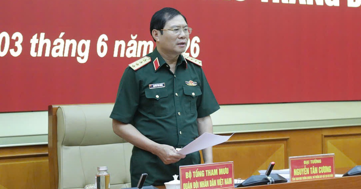 Bộ Quốc ph&ograve;ng th&ocirc;ng qua nhiều đề &aacute;n n&acirc;ng cấp vũ kh&iacute;, trang bị cho qu&acirc;n đội