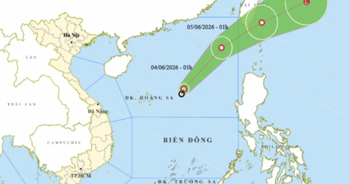 Áp thấp nhiệt đới hình thành trên Biển Đông, Bắc và Nam bộ mưa lớn