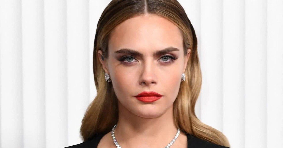 Góc khuất sau hào quang của siêu mẫu Cara Delevingne