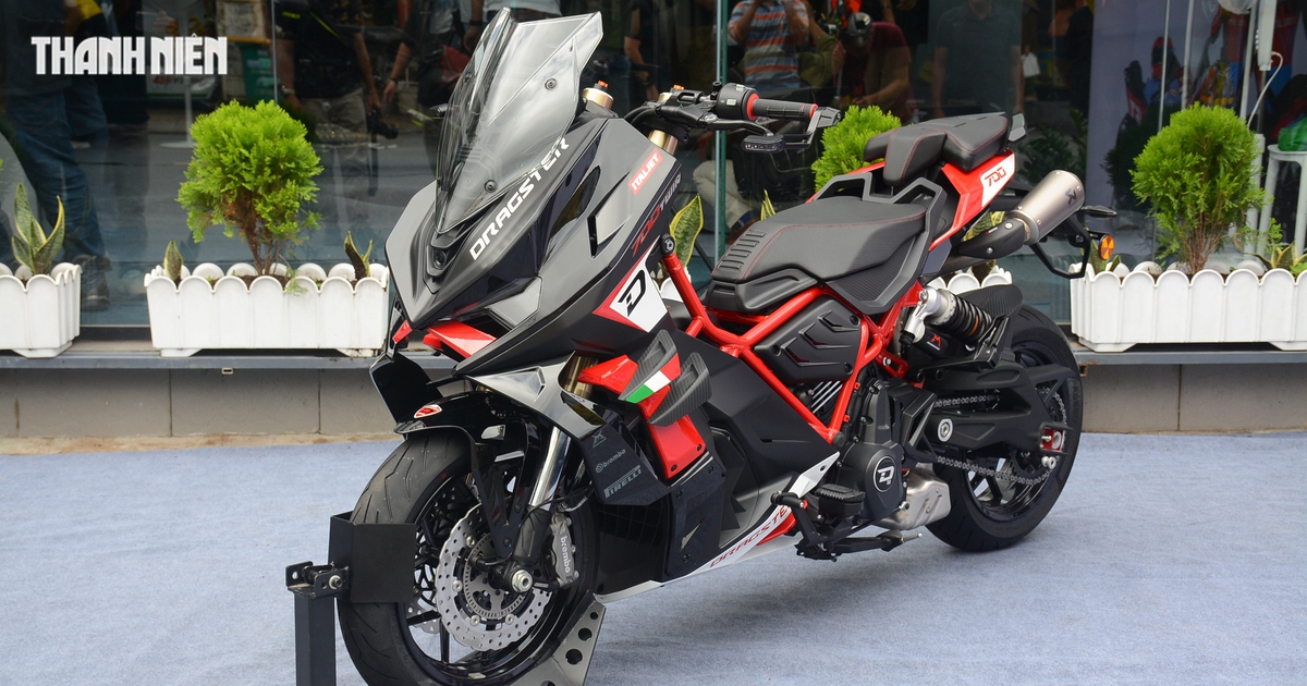 Siêu xe tay ga Italjet Dragster 700 đầu tiên về Việt Nam, giá 428 triệu đồng