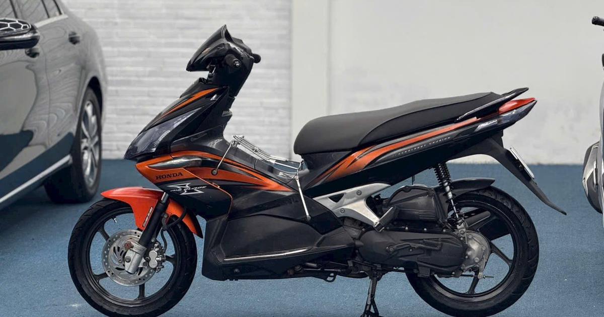 Honda Air Blade nhập từ Thái Lan, 'huyền thoại' một thời nay có giá bao nhiêu?