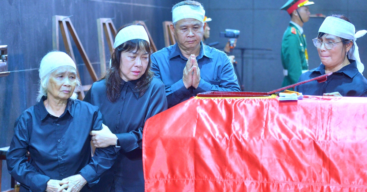Tiễn biệt anh h&ugrave;ng La Văn Cầu