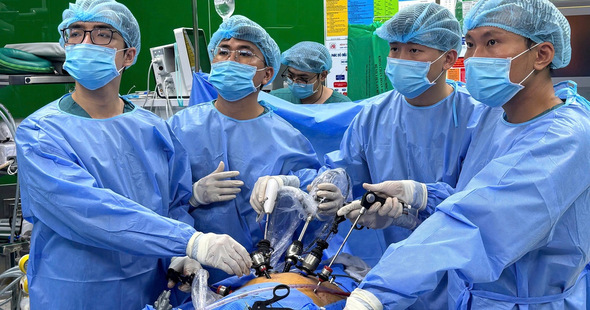 Bác sĩ cảnh báo tiểu ra máu dù chỉ một lần cũng không nên chủ quan