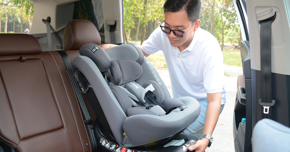 Cục CSGT: Từ 1.7 - 14.8 vẫn phạt tiền xe gia đ&igrave;nh kh&ocirc;ng c&oacute; ghế trẻ em