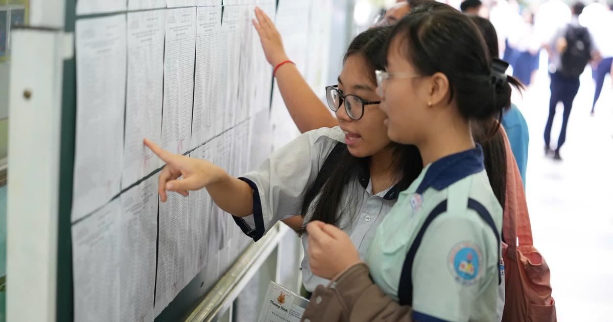 Biến động điểm chuẩn lớp 10 TP.HCM: Lưu &yacute; về x&aacute;c nhận nhập học
