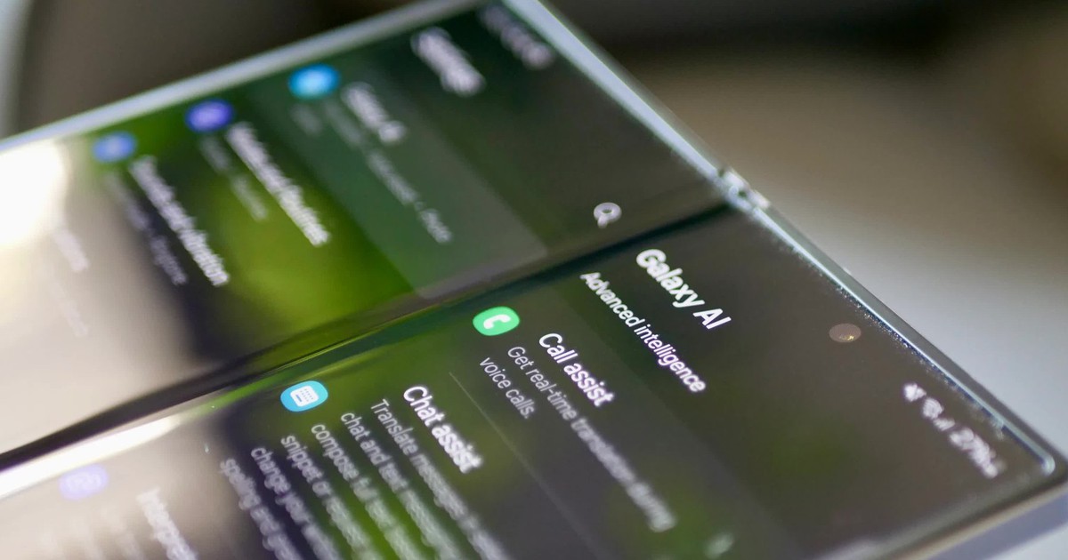 Galaxy AI bất ngờ hiển thị trên smartphone Samsung đời cũ