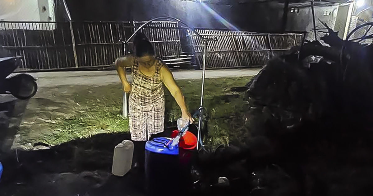1.400 hộ dân thiếu nước sạch ở Bình Sơn: Nửa đêm thức trắng canh từng giọt nước