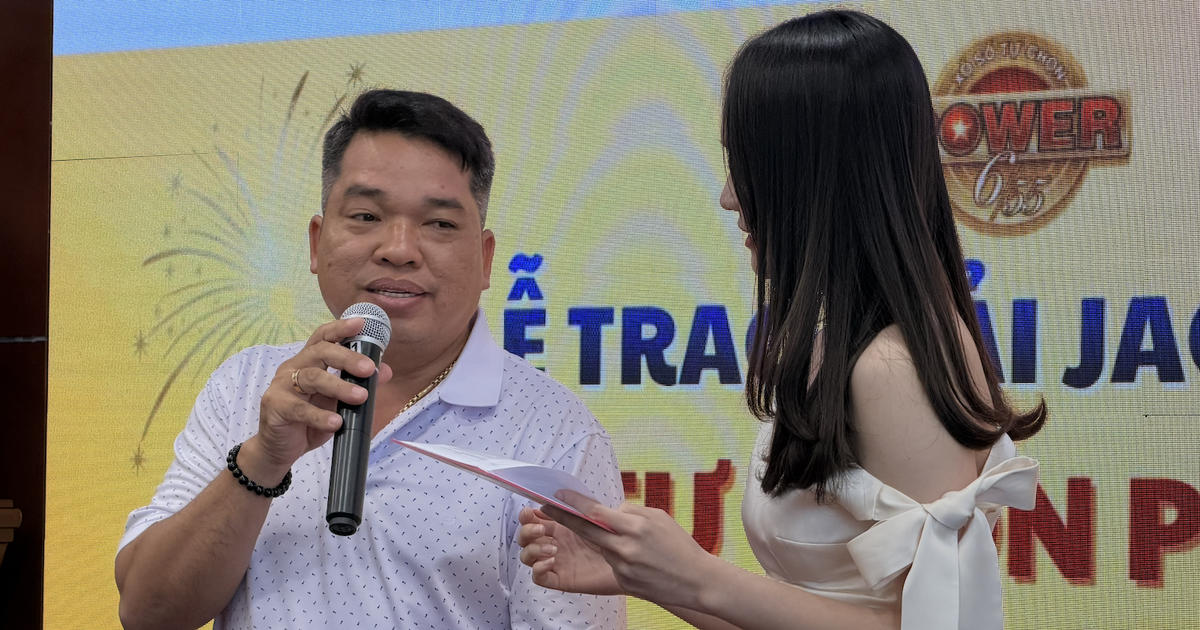 Người vừa trúng 84 tỉ Vietlott công khai lộ mặt