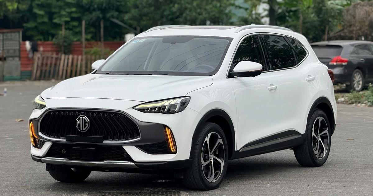 MG HS giảm giá còn hơn 500 triệu đồng, SUV cỡ C rẻ ngang xe hạng A