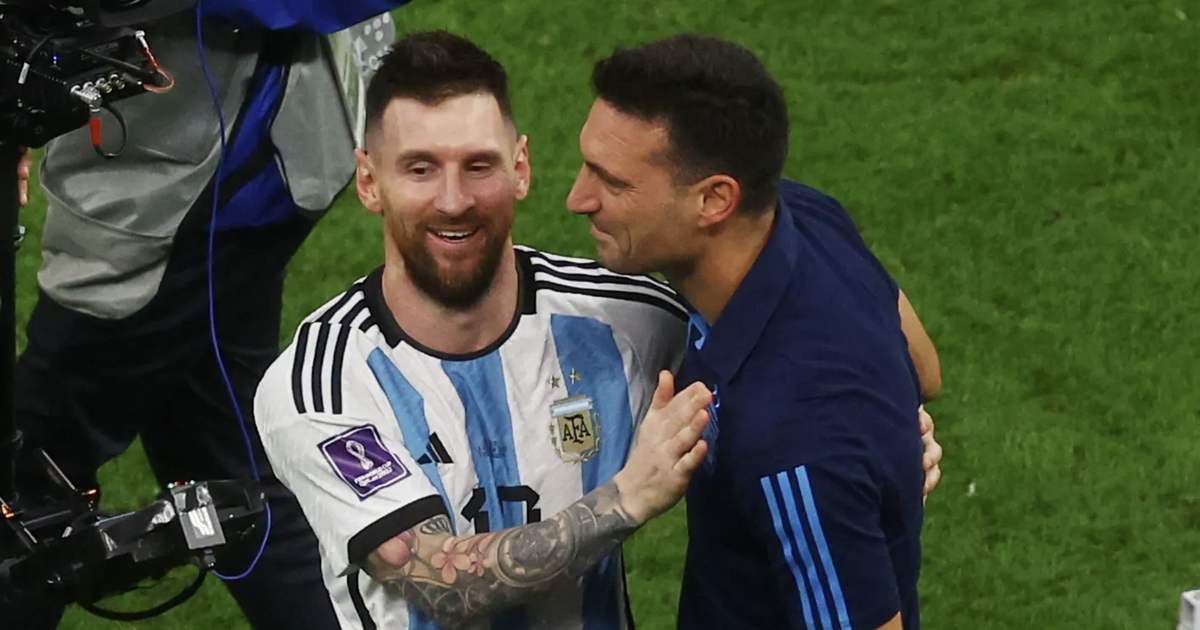 HLV đội tuyển Argentina tiết lộ sự thật gây sốc về 'quyền lực' của Messi