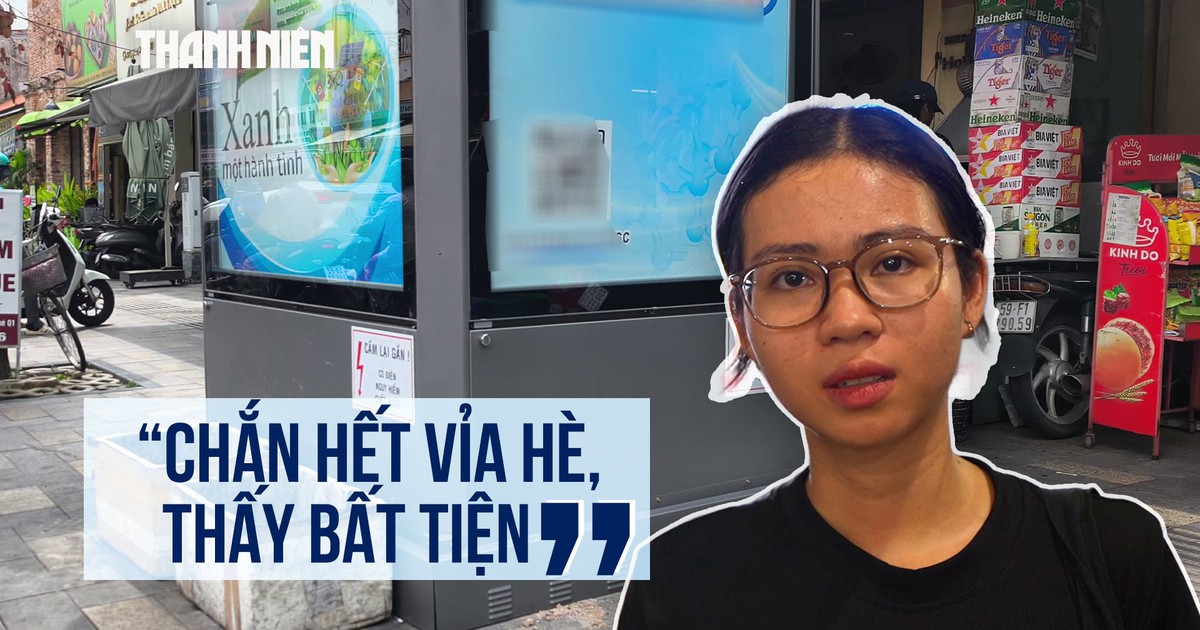 Biển quảng cáo dày đặc ở trung tâm TP.HCM: Người đi đường gặp những bất tiện nào?
