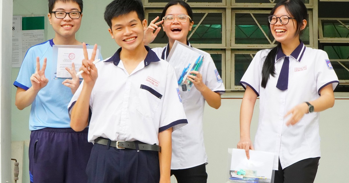 Thí sinh Cần Thơ đến điểm thi tốt nghiệp THPT không xa quá 15 km