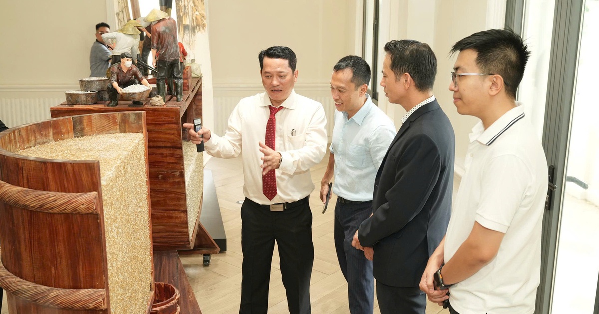 Nhà triển lãm nước mắm kể chuyện văn hóa Việt