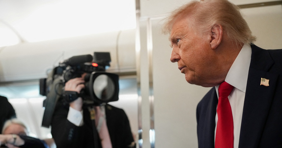 Tổng thống Trump nổi giận bỏ ngang phỏng vấn