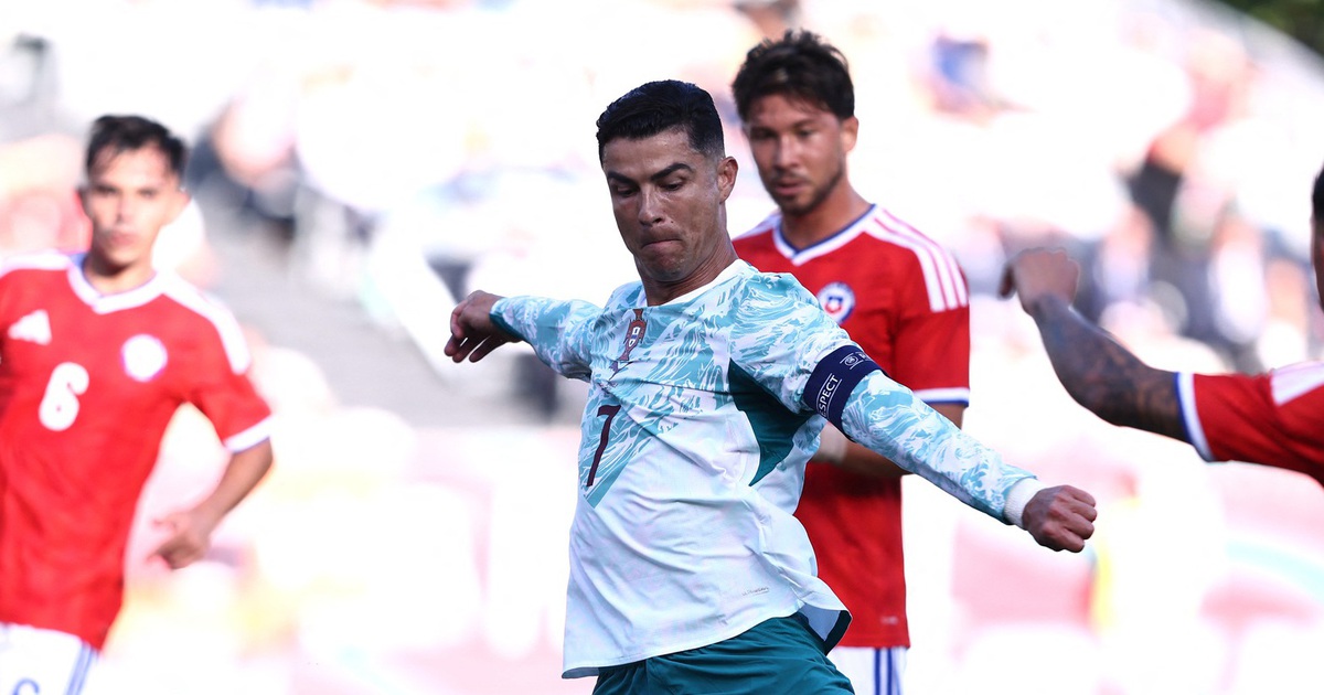 Á quân Nam Mỹ Colombia bất ngờ gây lo lắng cho Ronaldo và Bồ Đào Nha