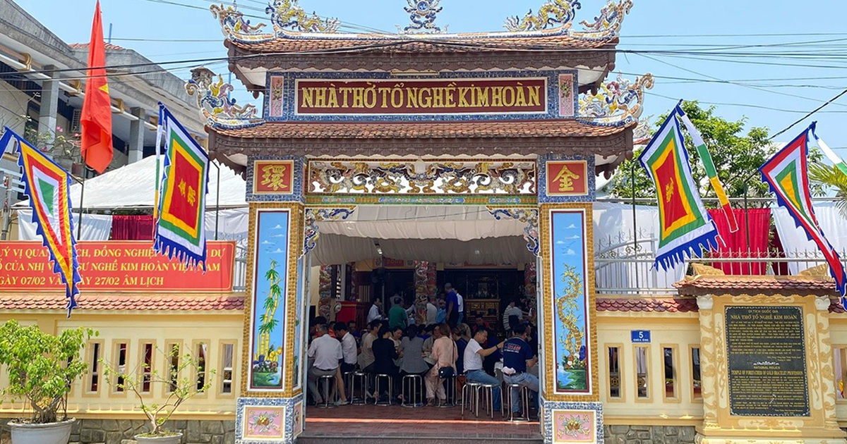 Trăm năm đất tổ kim hoàn: Từ đường độc nhất vô nhị