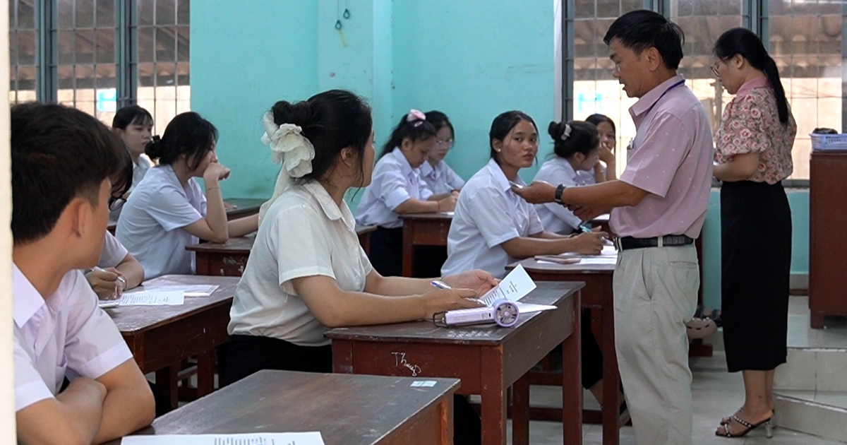 Thủ khoa kỳ thi tốt nghiệp THPT 2026 ở Quảng Ngãi đạt 37,25 điểm