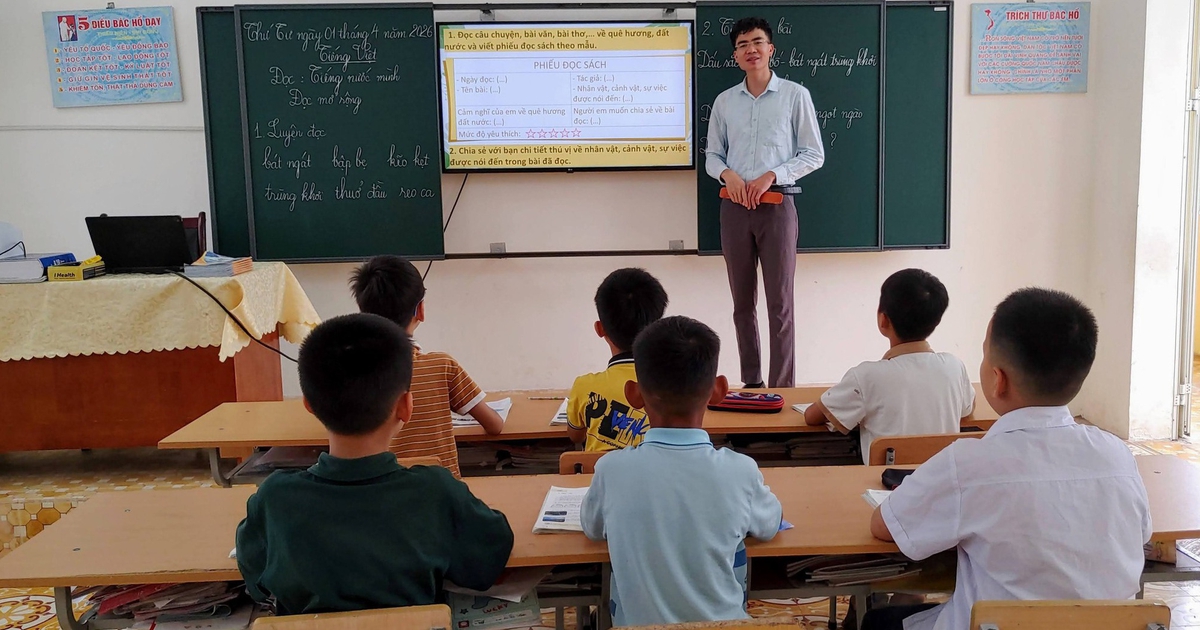 Thầy gieo chữ ở đảo tiền tiêu, trò khiếm thị viết báo giúp người