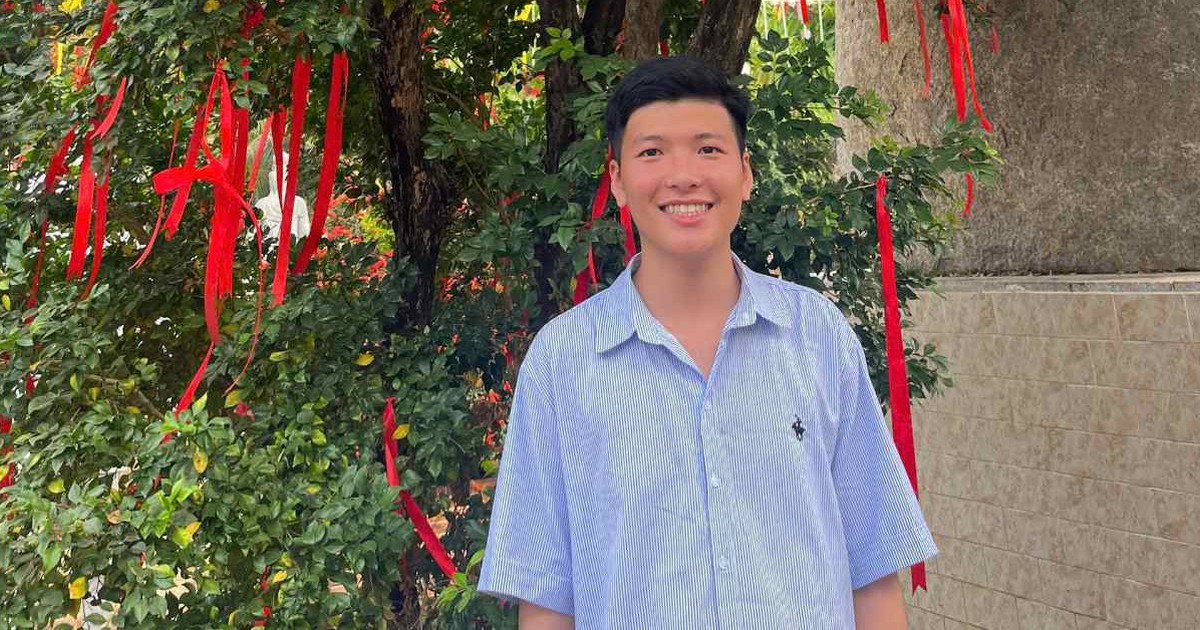 Mục tiêu 8,5 ai ngờ đạt 9,75 điểm văn: Cảm giác duy nhất sau thi là... run