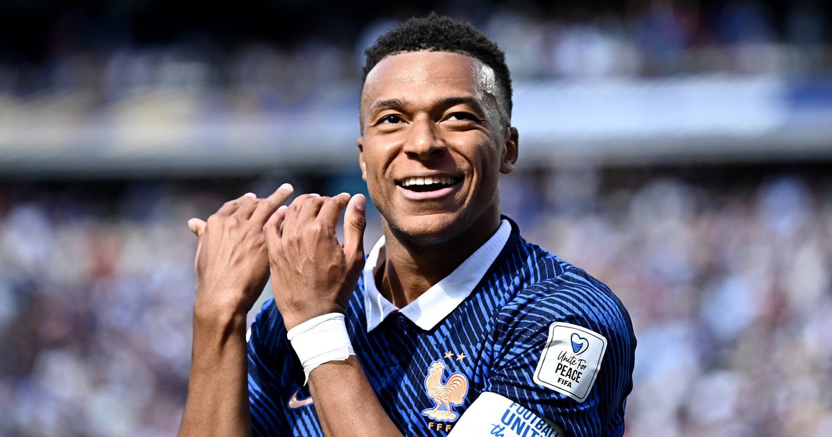 Đua phá lưới World Cup hấp dẫn nhất lịch sử: Messi và Mbappe quá hay, Ronaldo 'mất tích'