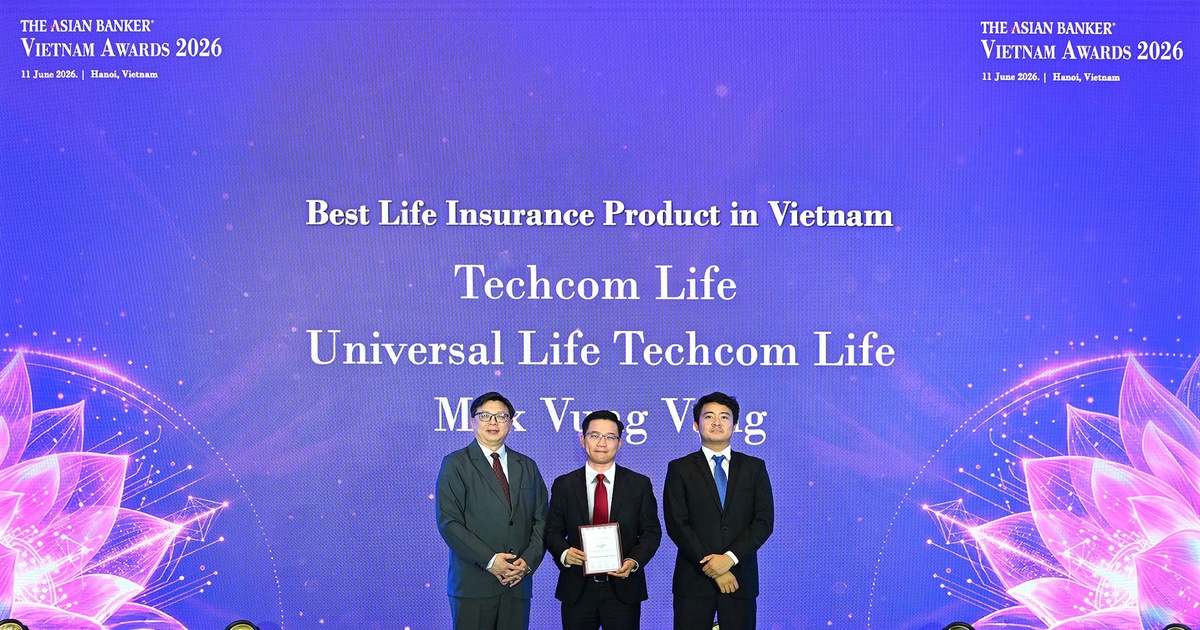 Techcom Life: Cú đúp giải thưởng The Asian Banker và dấu ấn "Quán quân Ngân hàng số"