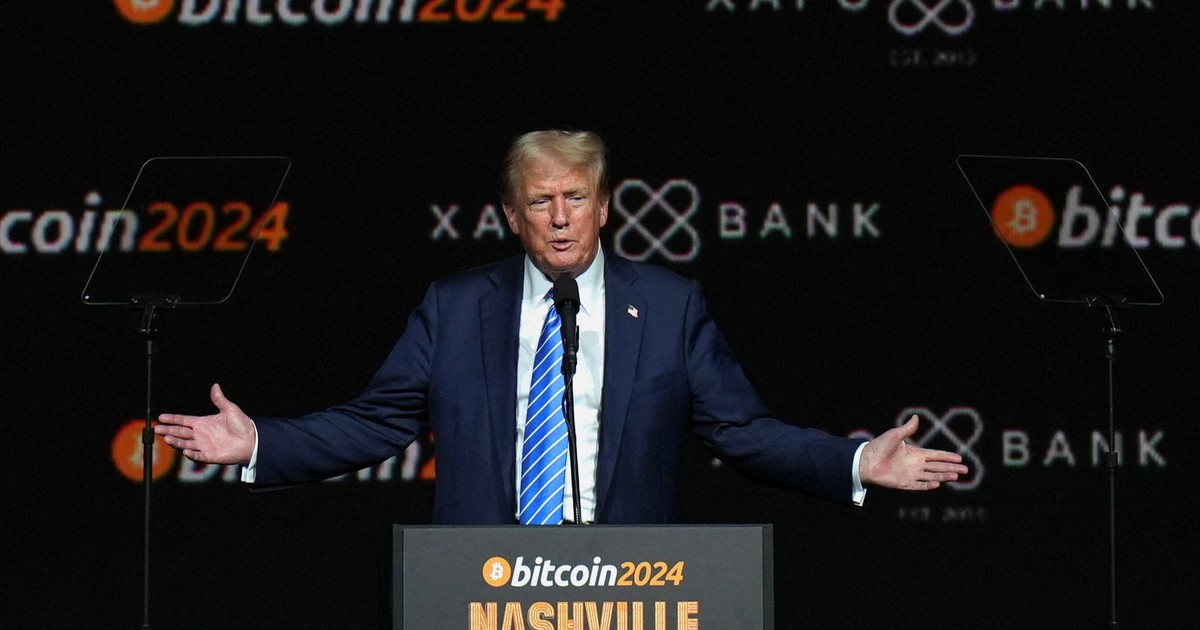 Tổng thống Trump kiếm được gần 1,2 tỉ USD từ tiền kỹ thuật số