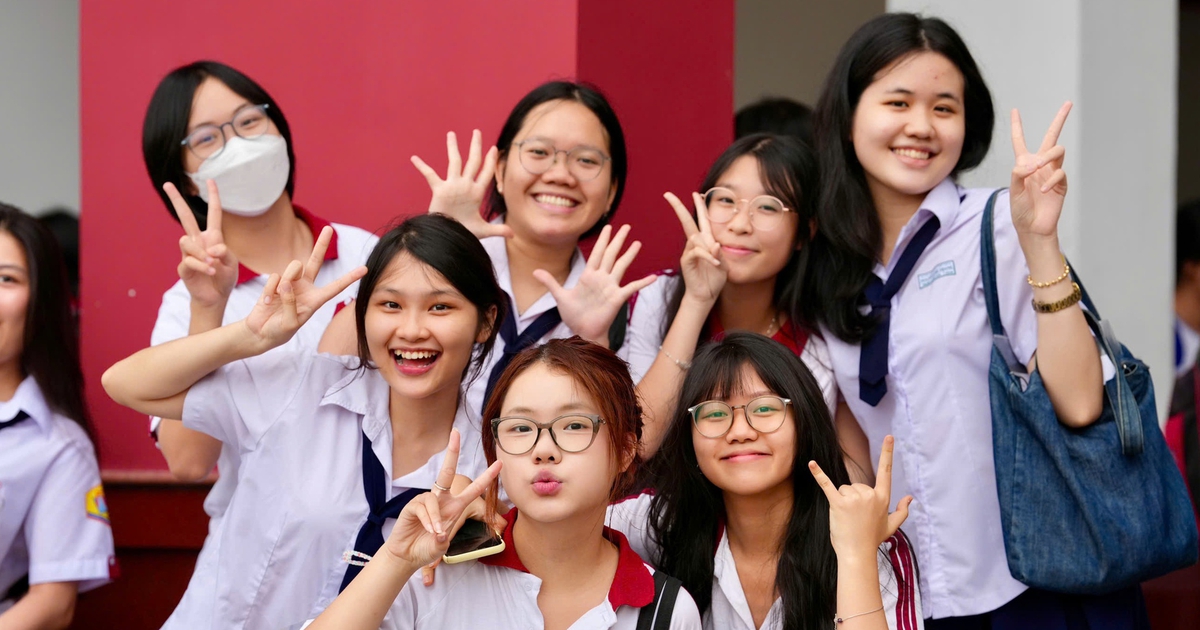 Phổ điểm môn sinh thi tốt nghiệp THPT 2026: 129 thí sinh đạt điểm 10
