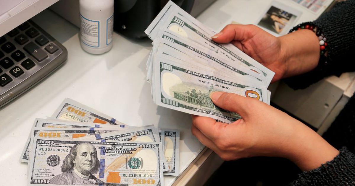 Giá USD hôm nay 1.7.2026: Đô Mỹ đứng yên trong khi yen Nhật tiếp tục lao dốc
