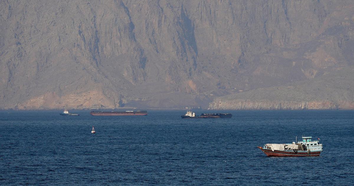 Iran nhận sai về vụ bắn t&agrave;u ở eo biển Hormuz?