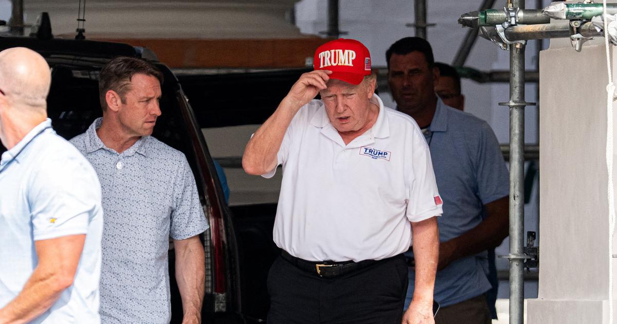 &Ocirc;ng Trump phản ứng gắt khi nữ nh&agrave; b&aacute;o NYT thắc mắc chuyện sức khỏe