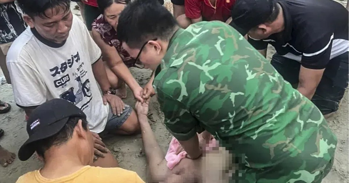 Tắm biển ở Quảng Ngãi: 2 người tử vong và 1 mất tích