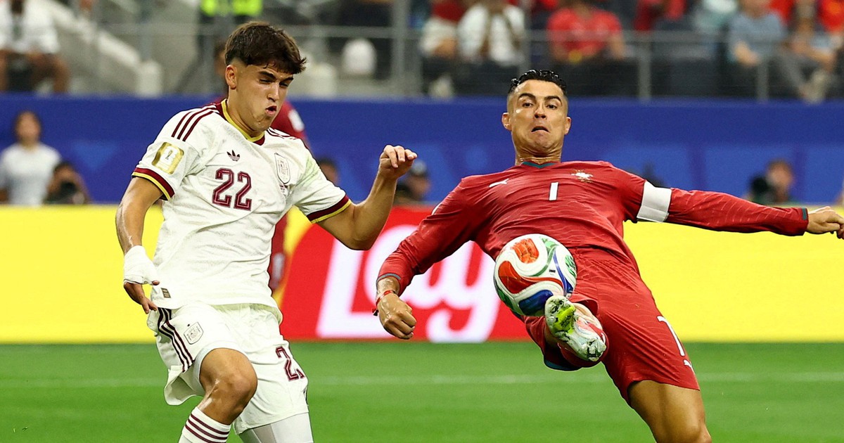 Sao trẻ Tây Ban Nha: 'Chúng tôi hoàn toàn không sợ Mbappe, dù anh ấy xuất chúng'