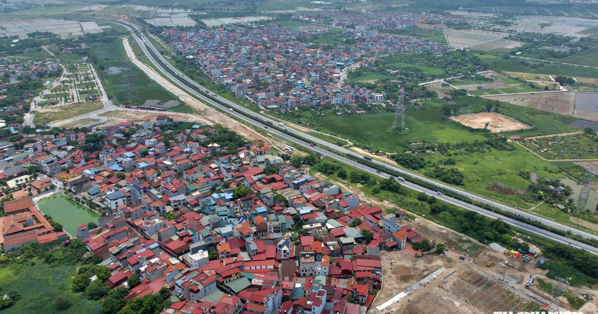 V&igrave; sao H&agrave; Nội chọn Ph&uacute;c Thịnh, Thư L&acirc;m th&iacute; điểm 'x&atilde; x&atilde; hội chủ nghĩa'?