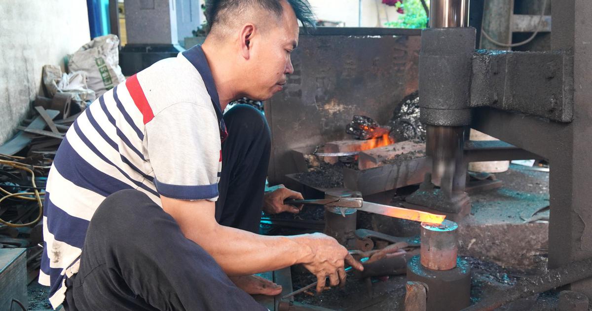 Giữ lửa nghề r&egrave;n