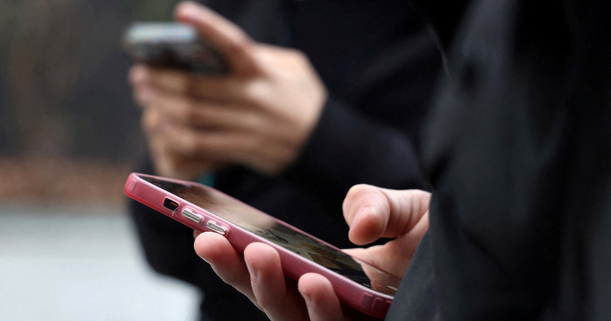Dùng cuộc gọi qua Wi-Fi hay mạng di động tiết kiệm pin hơn?