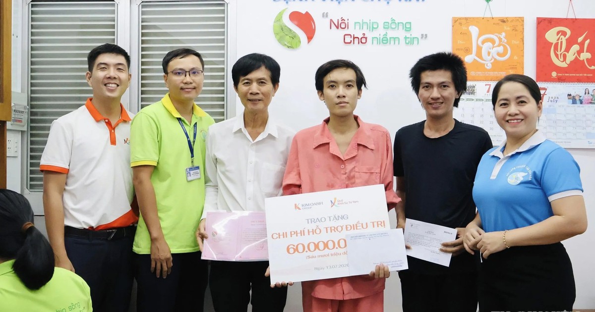 Quỹ Khởi sự từ t&acirc;m hỗ trợ 60 triệu đồng cho bệnh nh&acirc;n suy tim nặng