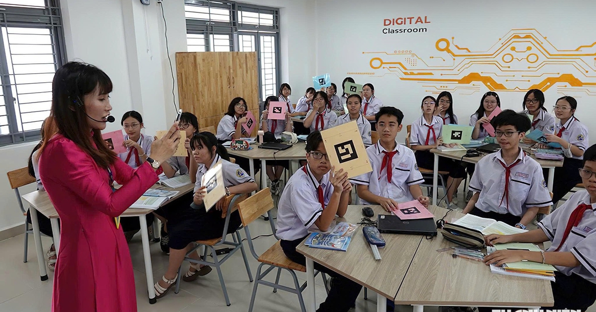 Từ 'tòa án dư luận' đến văn hóa trách nhiệm trên không gian số