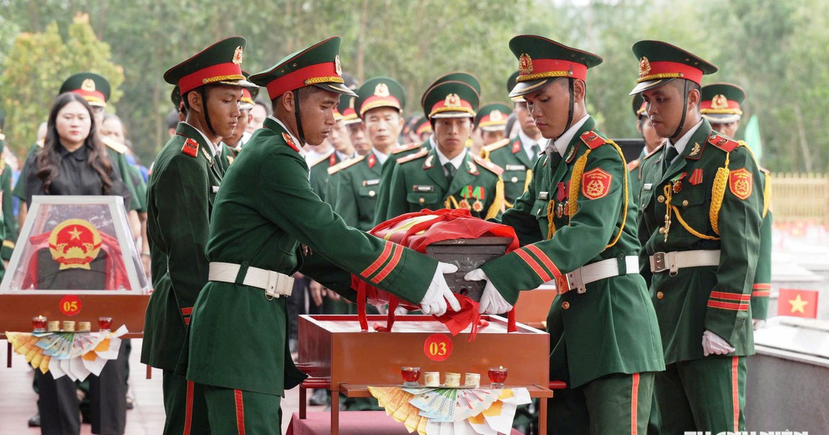 Đà Nẵng: Sau 57 năm chôn vùi trong hang đá, 5 liệt sĩ trở về đất mẹ