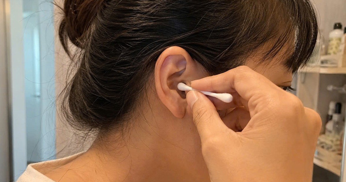 Bác sĩ: Đừng lấy ráy tai mỗi ngày vì lý do này
