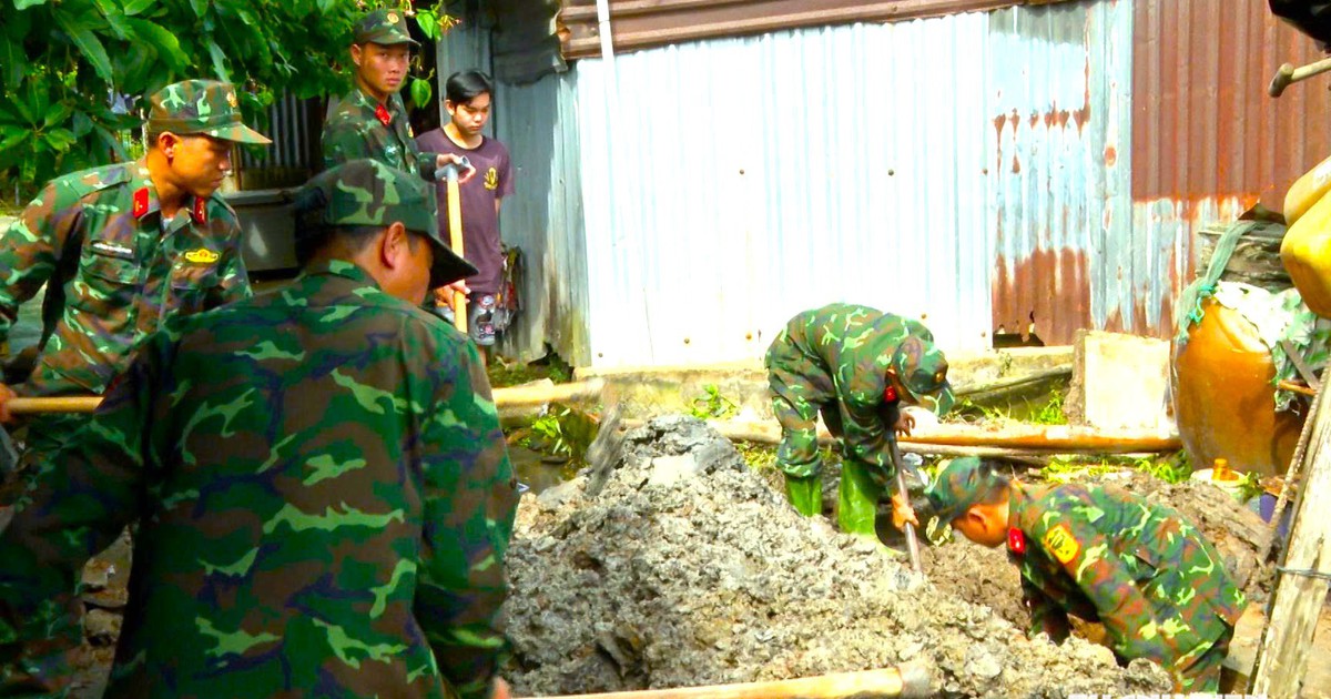 Cần Thơ khai quật vị tr&iacute; nghi c&oacute; 2 hố ch&ocirc;n tập thể 12 liệt sĩ
