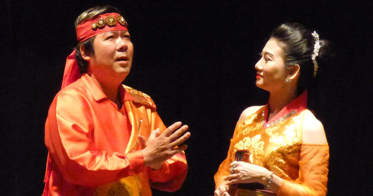 Khi sân khấu đối thoại cùng đời sống