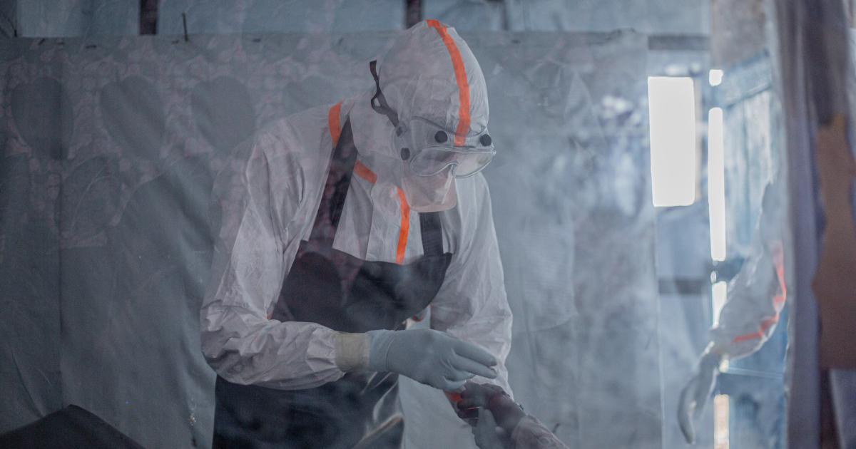 Dịch Ebola diễn biến phức tạp