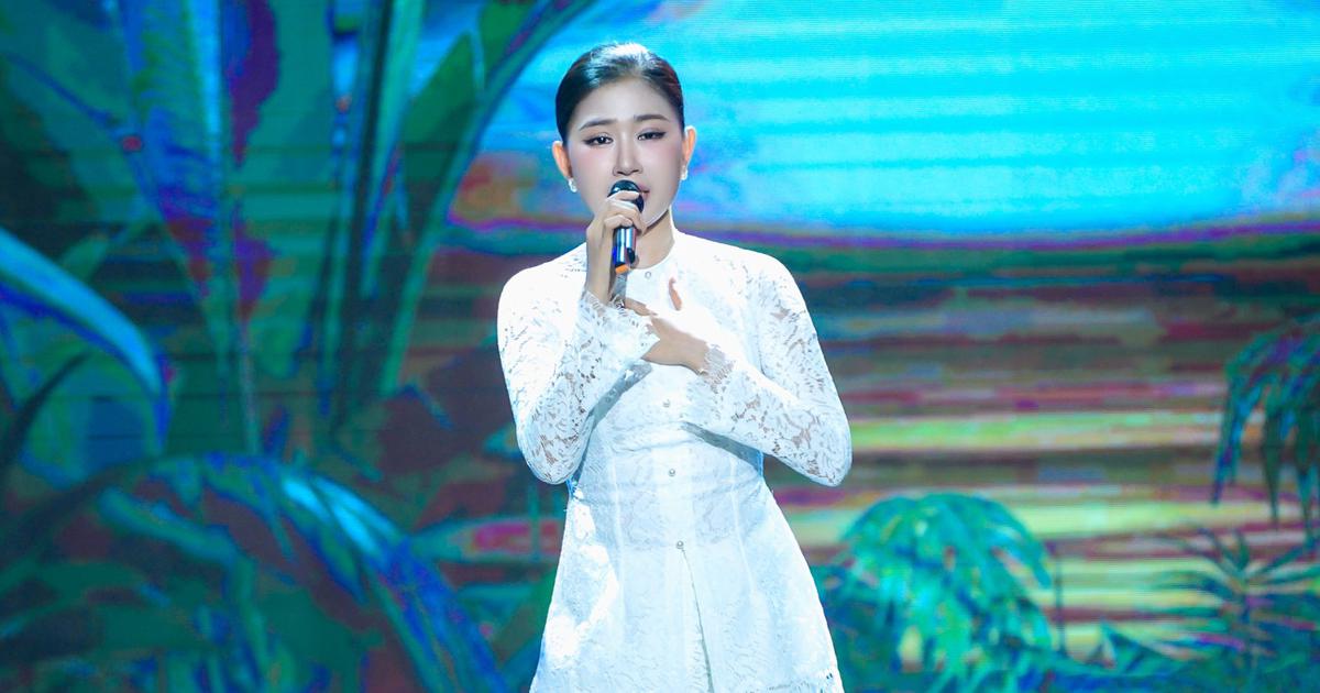 Danh ca Th&aacute;i Ch&acirc;u khuy&ecirc;n c&ocirc; g&aacute;i h&aacute;t 'Chị đi t&igrave;m em' n&ecirc;n tiết chế cảm x&uacute;c
