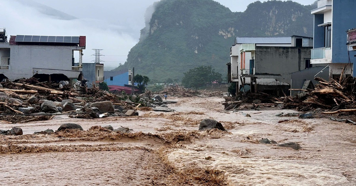 Lũ quét ở Lai Châu làm 1 người chết, hơn 4.600 người bị cô lập