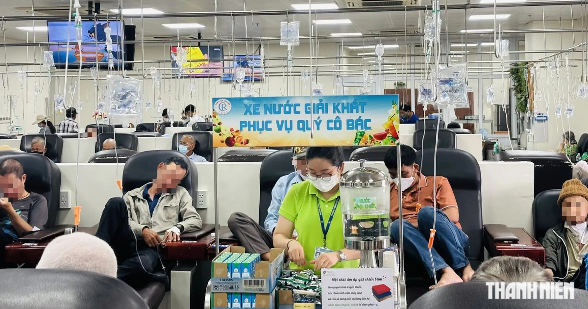 &lsquo;Ghế m&aacute;y bay hạng thương gia&rsquo; v&agrave; 'tiếp vi&ecirc;n h&agrave;ng kh&ocirc;ng' ở Bệnh viện Chợ Rẫy
