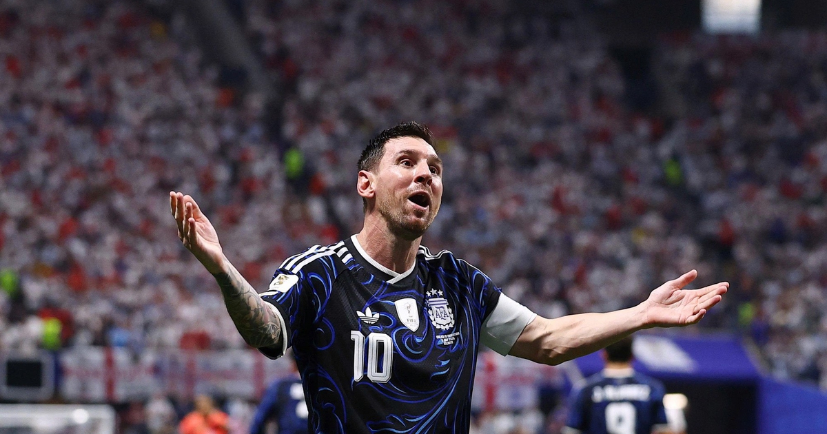 Quả bóng vàng thứ 9 cho Messi?