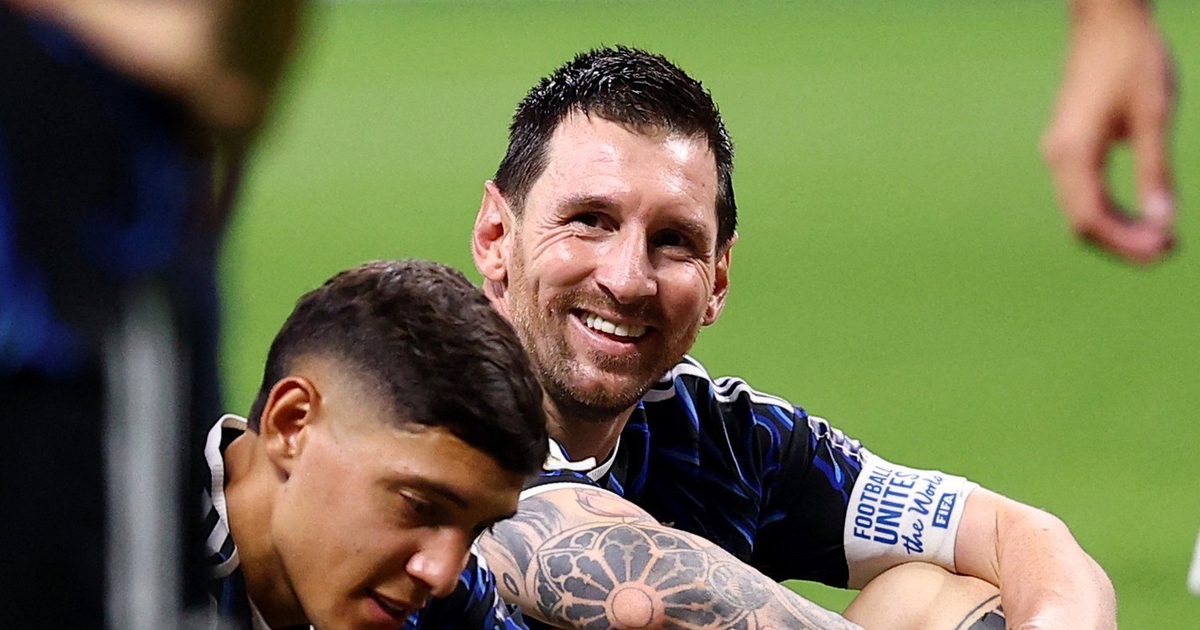 Yamal nói gì về bức ảnh Messi tắm cho mình hồi bé xíu: Thật tuyệt khi đối đầu chung kết World Cup