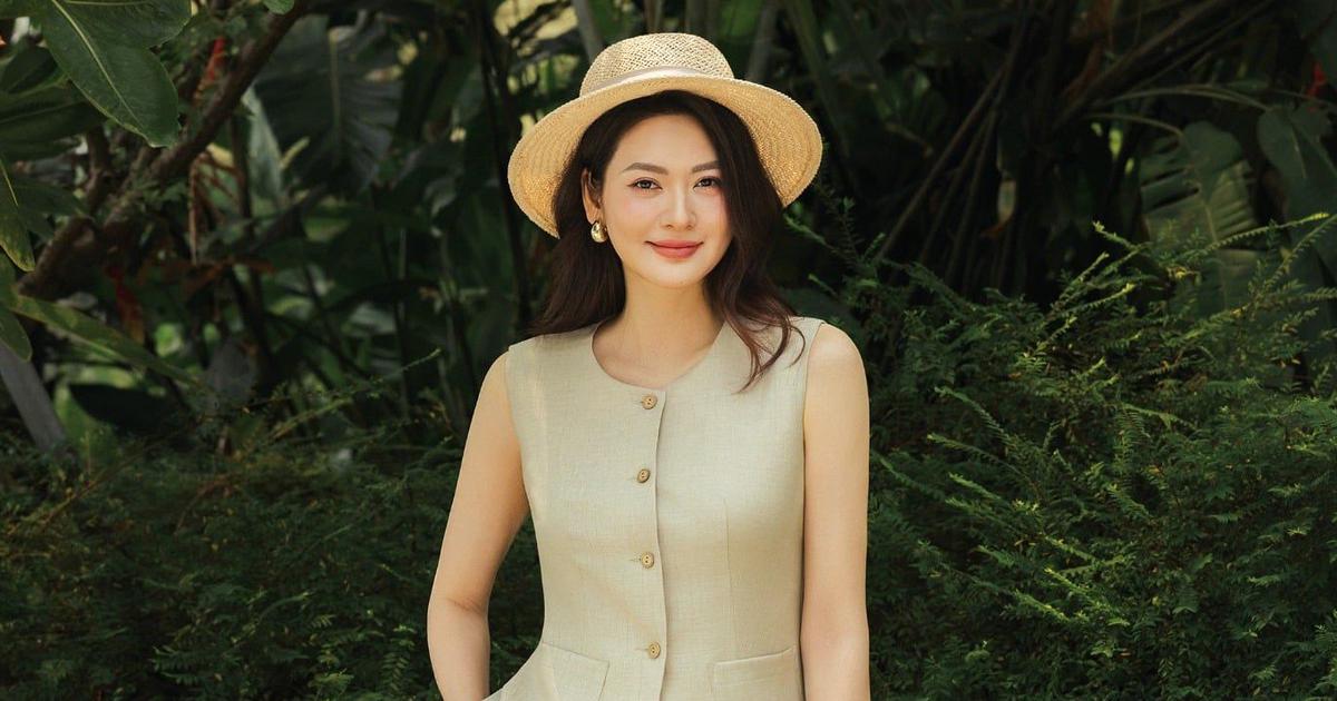 Tự tin sải bước xuống phố cùng quần ống suông
