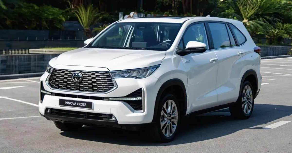Người Việt ưa chuộng ô tô Toyota nhập khẩu hơn xe lắp ráp trong nước