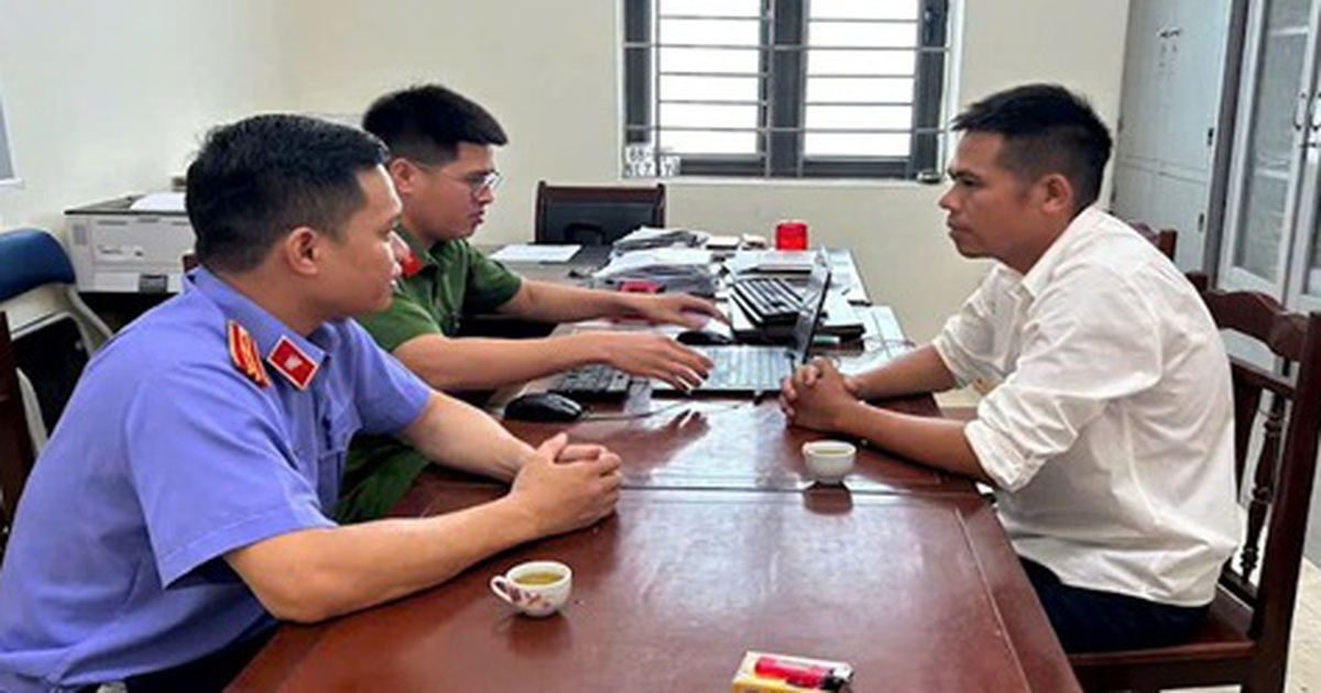Ném rác, gà chết, trứng thối… vào nhà bố vợ cũ để khủng bố tinh thần